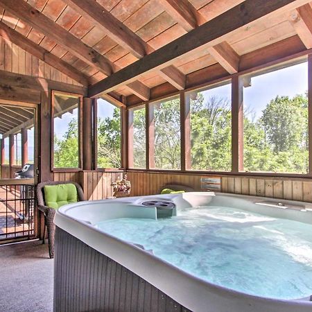 Idyllic Sevierville Cabin Deck And Smoky Mtn View! Extérieur photo