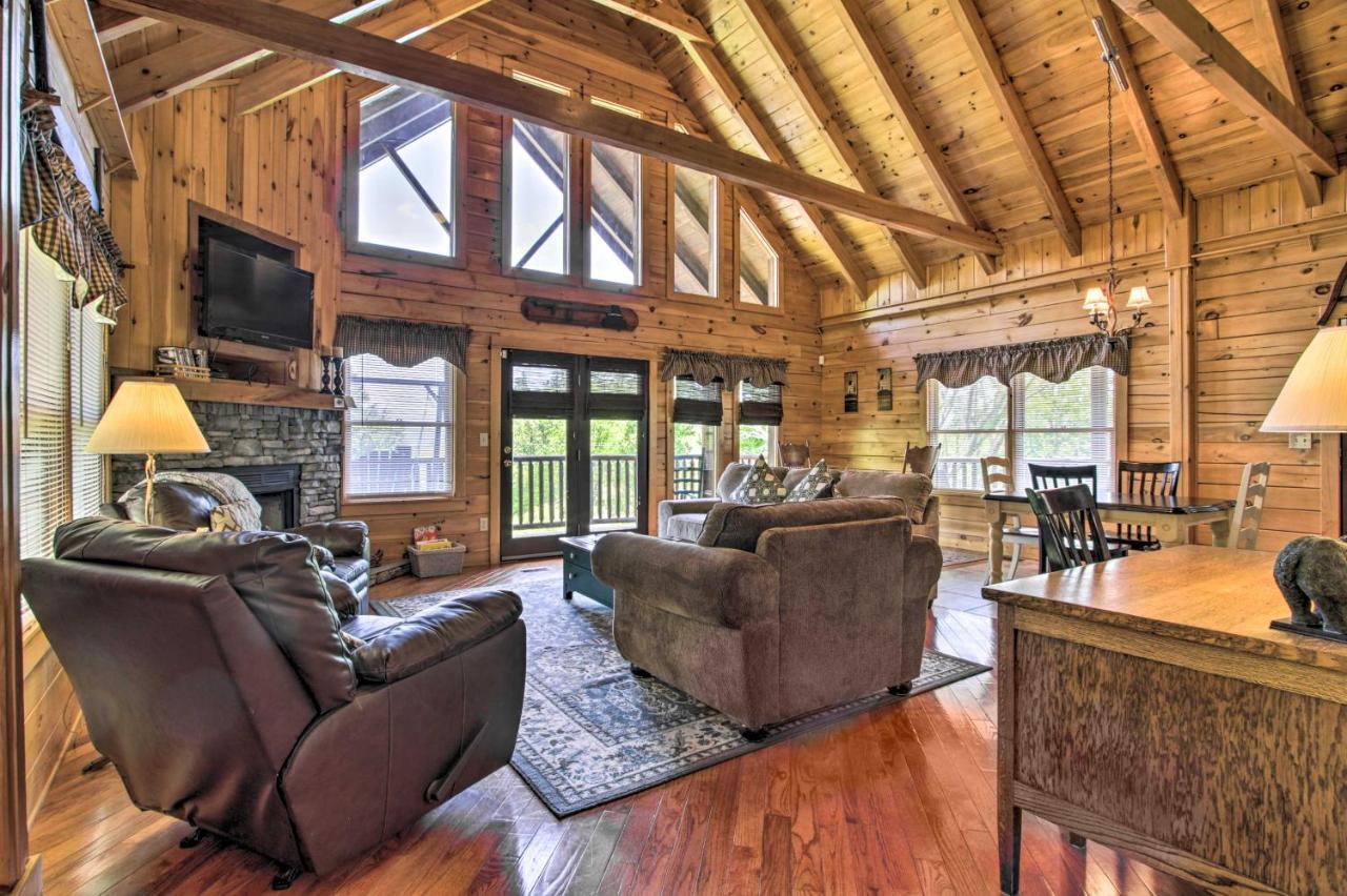 Idyllic Sevierville Cabin Deck And Smoky Mtn View! Extérieur photo