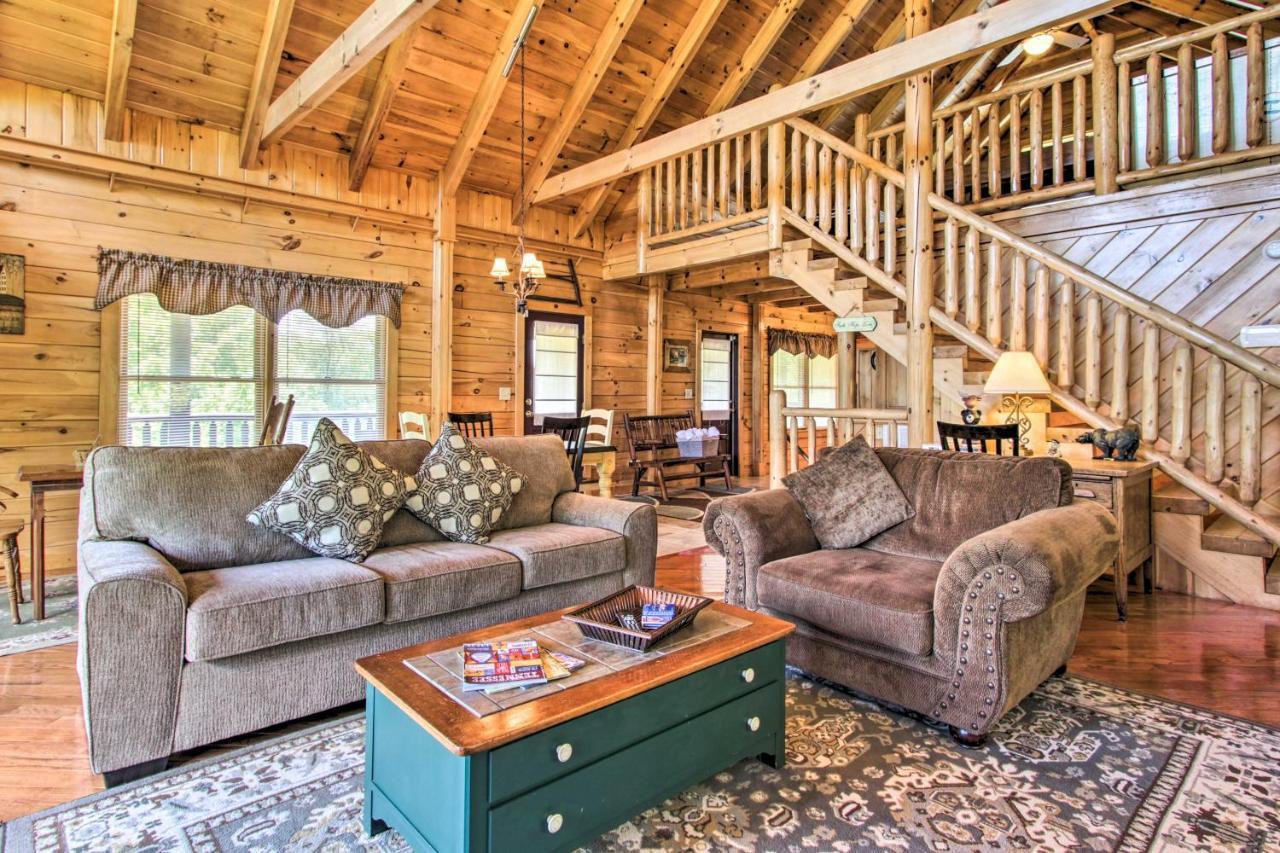 Idyllic Sevierville Cabin Deck And Smoky Mtn View! Extérieur photo