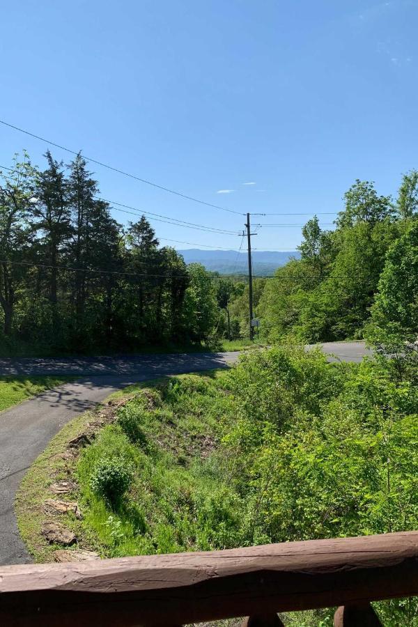 Idyllic Sevierville Cabin Deck And Smoky Mtn View! Extérieur photo