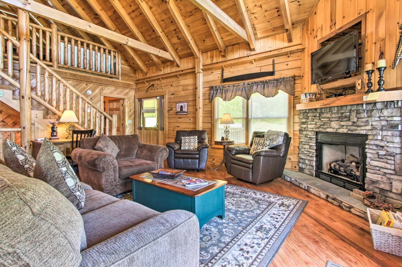 Idyllic Sevierville Cabin Deck And Smoky Mtn View! Extérieur photo